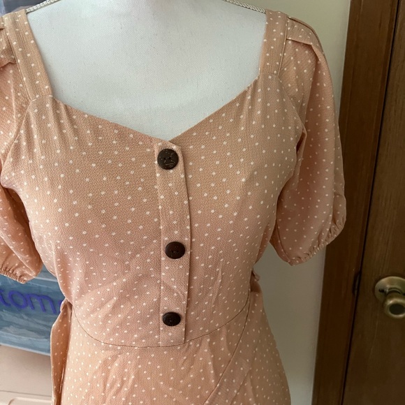 Monteau Los Angeles Dress NWOT - Picture 4 of 6